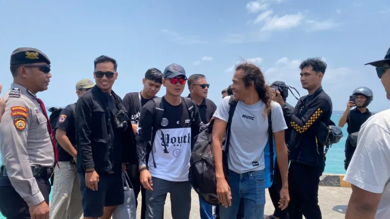 Tiba di Wakatobi, Tri Suaka dan Tiga Musisi Bersiap Tampil di Blue Ocean View